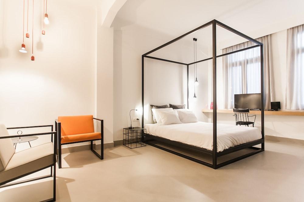 Monastiraki Suites By Livin Urbban Athen Eksteriør bilde